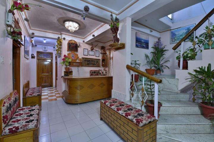 Hotel Ashish Inn Kandāghāt Exterior foto